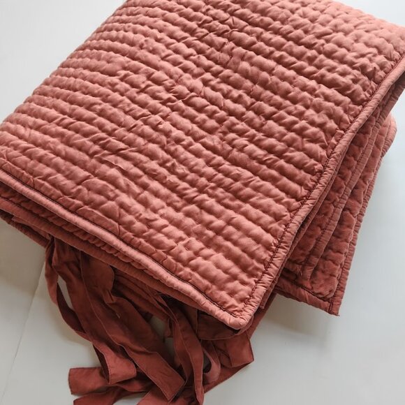 Pottery Barn Velvet Silk Cotton Quilted Euro Sham Silk Tie Close Pale Pink x 2